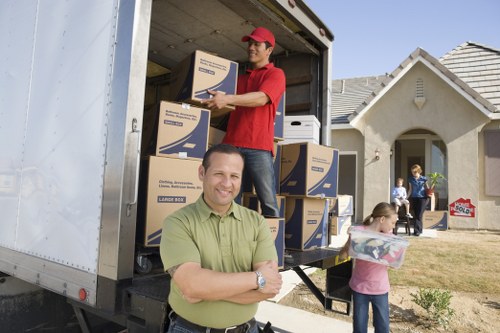 Preparation and moving day support for Whitechapel customers