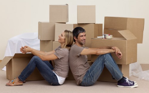 Reliable man and van help in Whitechapel for city relocations