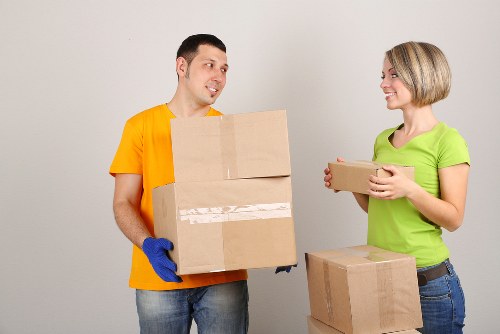 Flexible student moving and storage service for Whitechapel residents